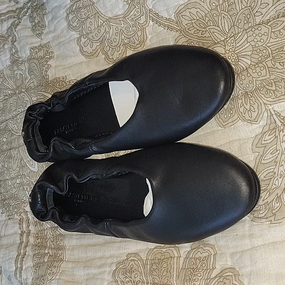 Lafayette 148 New YorkMira Leather Ballet Flats