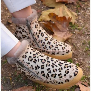 Laidback London Setsu Crochet Side Zip Leopard Ankle Boot 7 (38)