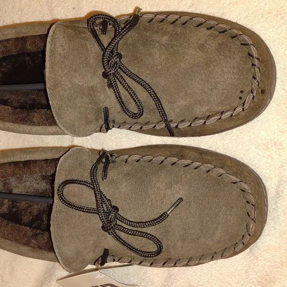 👣LAMO Men's Moccasins in Chocolate get 4 walking dog🙀