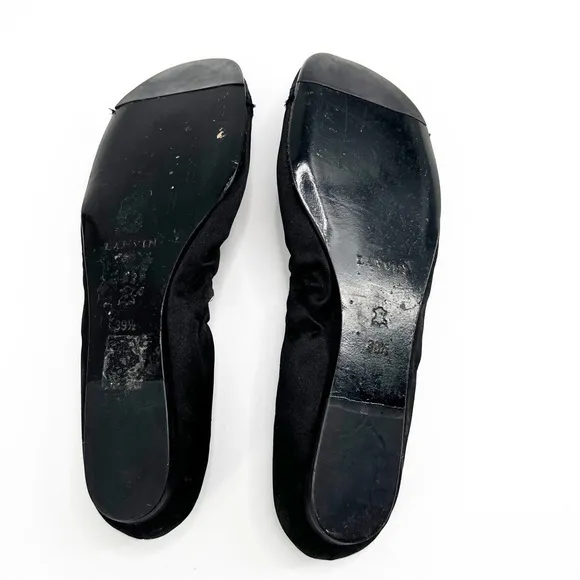 LANVIN Black Leather Navy Cap Toe Ruffle Collar Ballet Flats Size 39.5