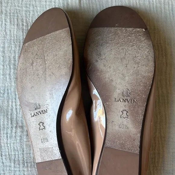 Lanvin patent leather beige ballet flats