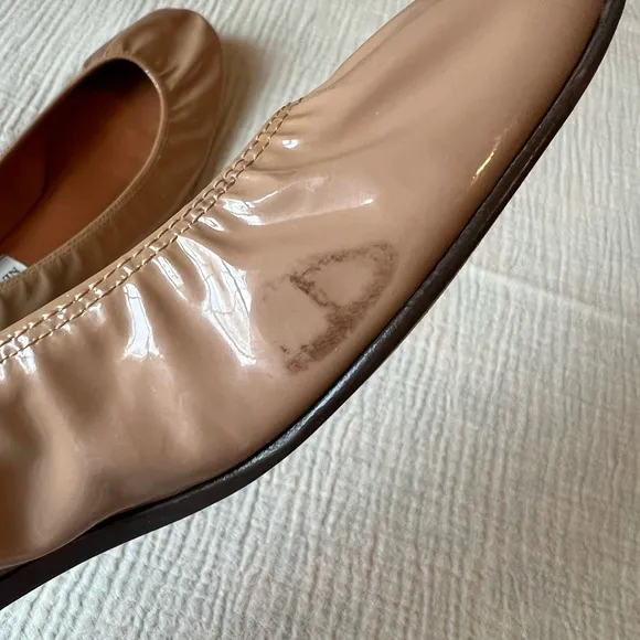Lanvin patent leather beige ballet flats