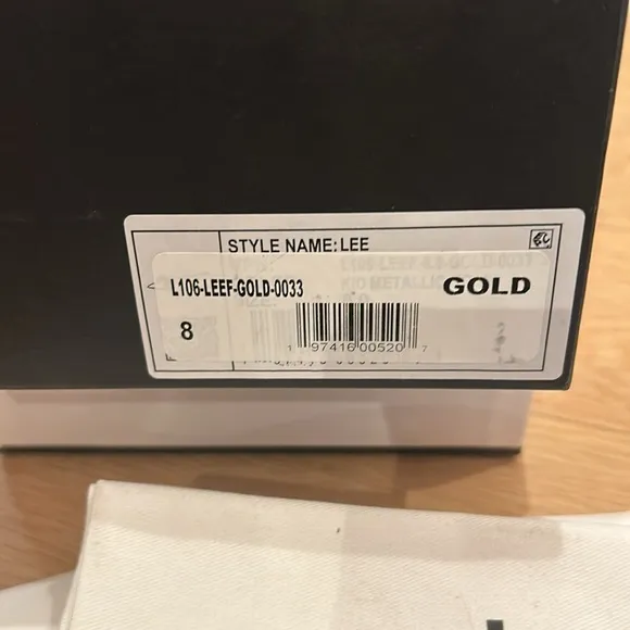 Larroude Lee gold flat with bow! Size 8. Pristine condition!