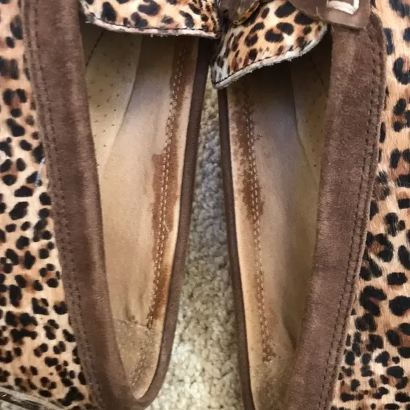 LAUREN Ralph Lauren 8.5 hair calf suede flats