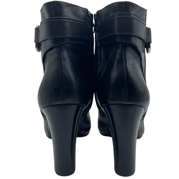 Lauren Ralph Lauren Mandy Heeled Leather Boots 9 Black Feminine Ankle Sleek