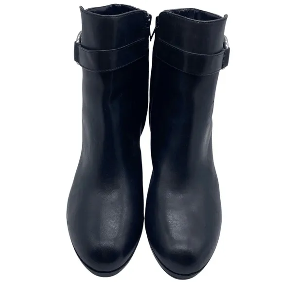 Lauren Ralph Lauren Mandy Heeled Leather Boots 9 Black Feminine Ankle Sleek