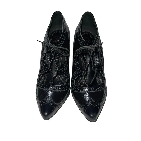 Leather Woman Shoes Size 7.5