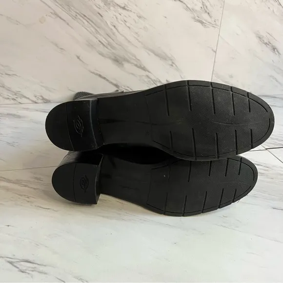 LIKE NEW Easy Spirit Nevalie Stretch Back Tall Black Leather Boots SZ 9.5W