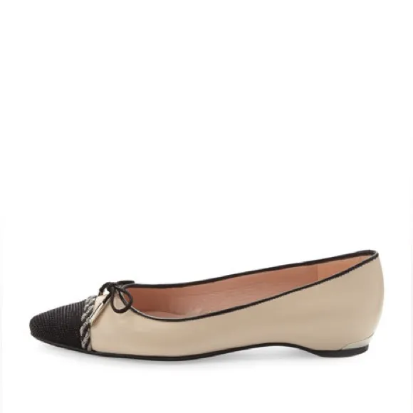 Like New Stuart Weitzman Capricorn Shoes - Size 7M