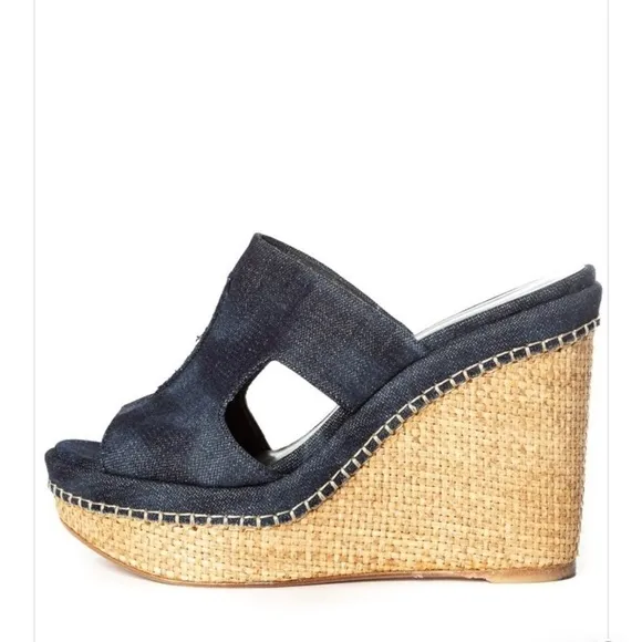 Like New! Stuart Weitzman Espadrille Denim Wedges