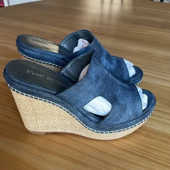 Like New! Stuart Weitzman Espadrille Denim Wedges