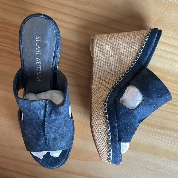 Like New! Stuart Weitzman Espadrille Denim Wedges