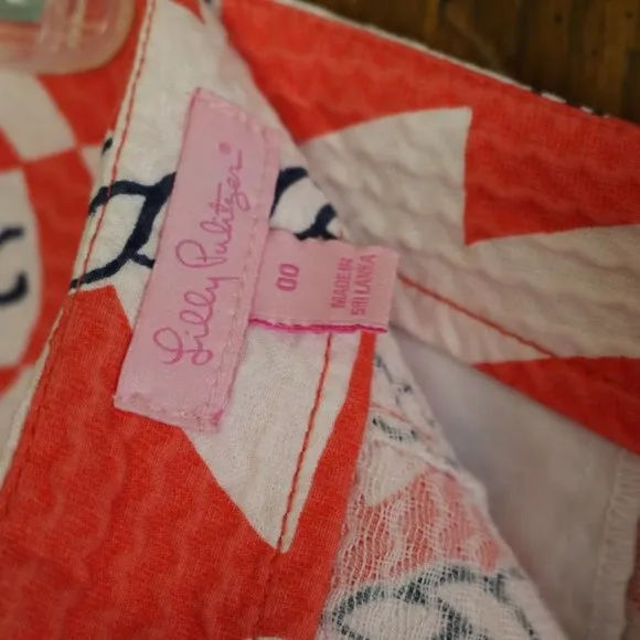 Lilly Pulitzer Liza Booze Cruise Shorts - Style 54781 NWOT!