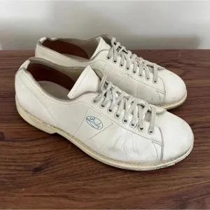Linds Men’s size 7.5 D White Leather Right Handed Bowling Shoes #798746462