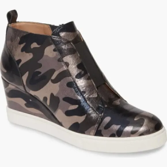 LINEA PAOLO  (Women) Metalic Leather Camo Felicia III Wedge Sneakers Size 11M