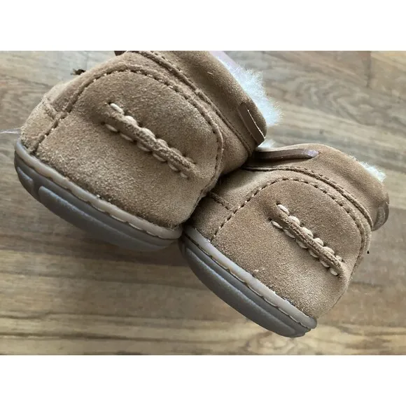 L.L.Bean MEN’s Wicked Good Slippers Moccasins 9 WIDE Suede Tan Comfort Lounge