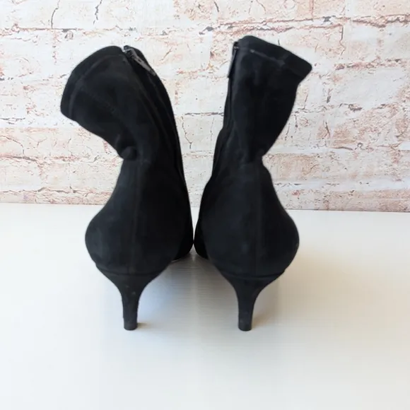 Loeffler Randall Black Heeled Boots with Elegant Silhouette