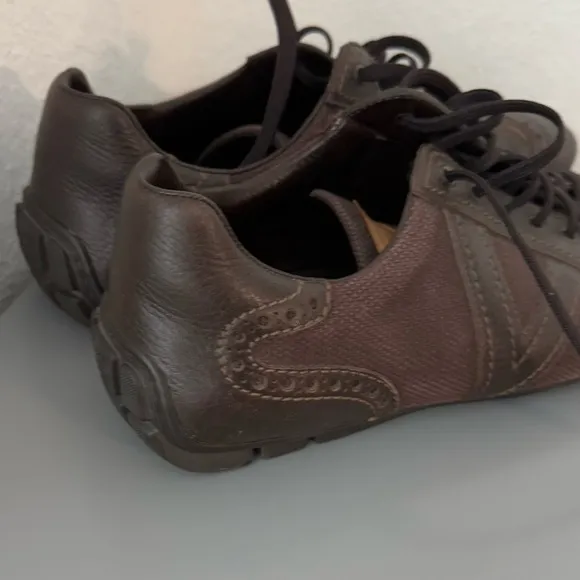 Louis Vuitton Brown Leather Sneakers shoes size 10.5