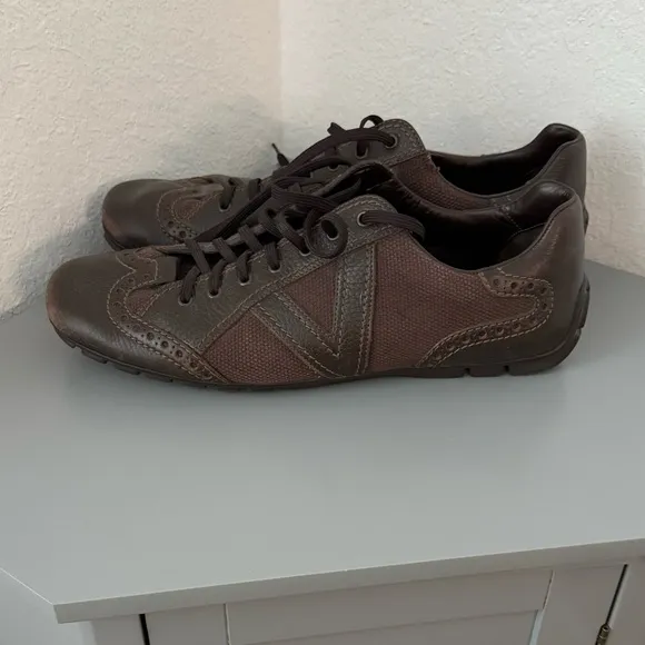 Louis Vuitton Brown Leather Sneakers shoes size 10.5