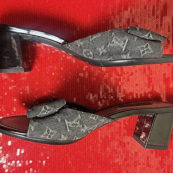 Louis Vuitton Pink and Black Mules with Textured Strap