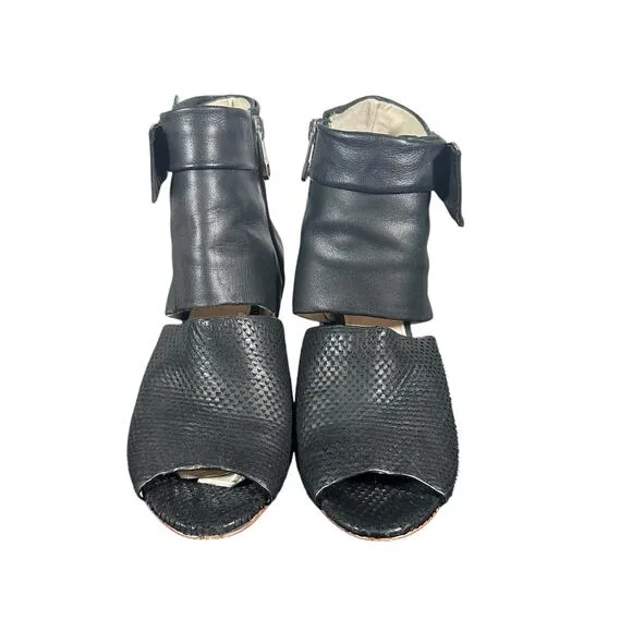 Louise et Cie Lo-Katlin Black Leather Heeled Sandals Women's 8.5M Open Toe