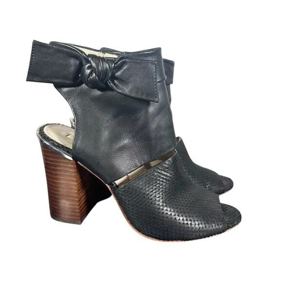Louise et Cie Lo-Katlin Black Leather Heeled Sandals Women's 8.5M Open Toe