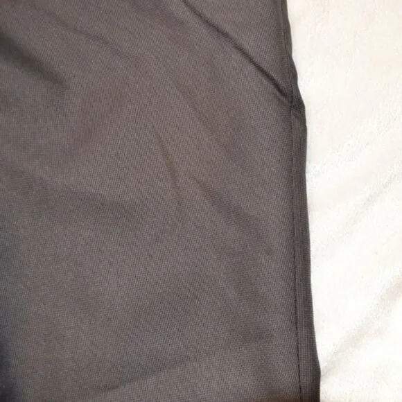 Louis Raphael tailored brown pleat front trousers | Sz 34 x 30, NWT