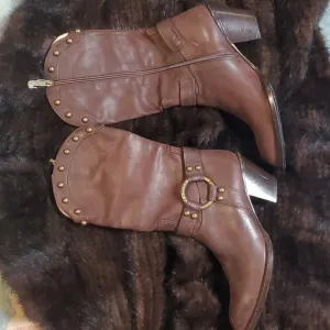 Luciano Padovan Western Inspired Heeled Boots
