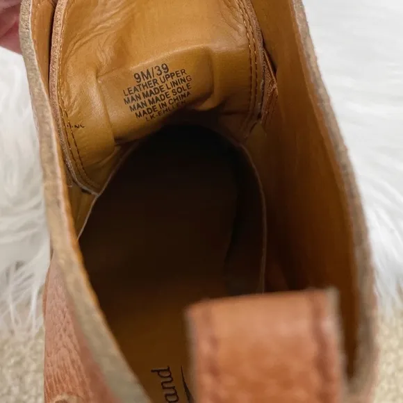 Lucky Brand Boho Brown Leather Distressed Ehllen Heeled Ankle Boots Size 9