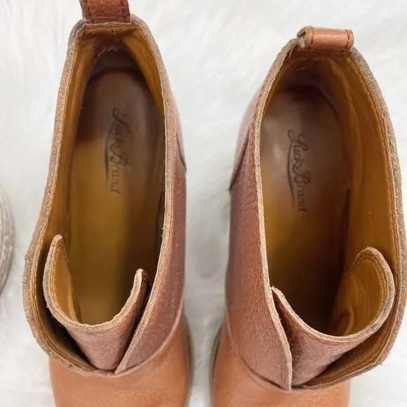 Lucky Brand Boho Brown Leather Distressed Ehllen Heeled Ankle Boots Size 9