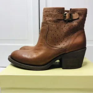 LUCKY BRAND Butler Bombay Rider Boots Size 9