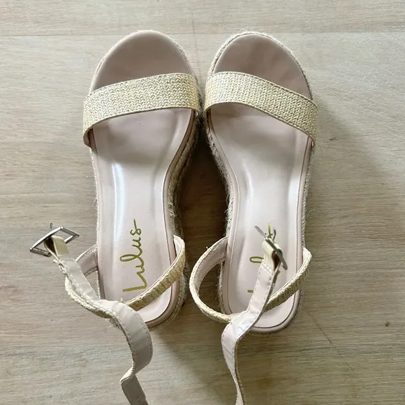 Lulu’s Cesilie Natural Woven Ankle Strap Platform Espadrille Wedges