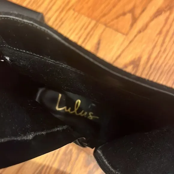 Lulus Woman’s Black Heeled Boots Size 6
