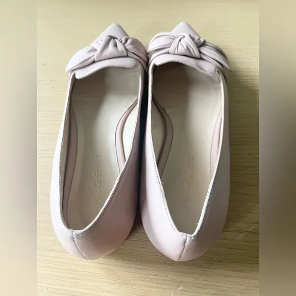 M. GEMI Abbracci Blush Bow Leather flats Size 7