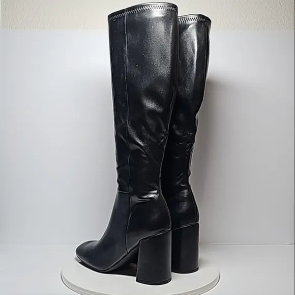 Madden Girl Winslow Boots Knee High Block Square Toe Heel Pull-On Vegan Black 7