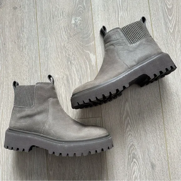 Madewell Boots Shoes The Henry Lugsole Boot in Nubuck Coastal Granite 7.5