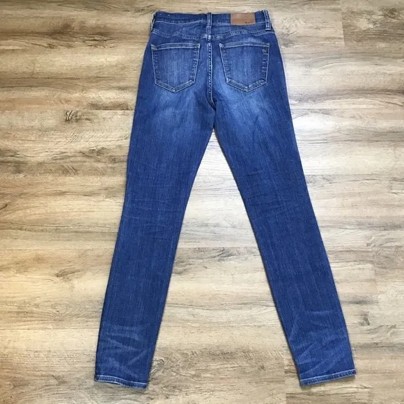 Madewell Jeans Size 25 High Riser Skinny Leg Denim Stretch Dark Blue ***READ
