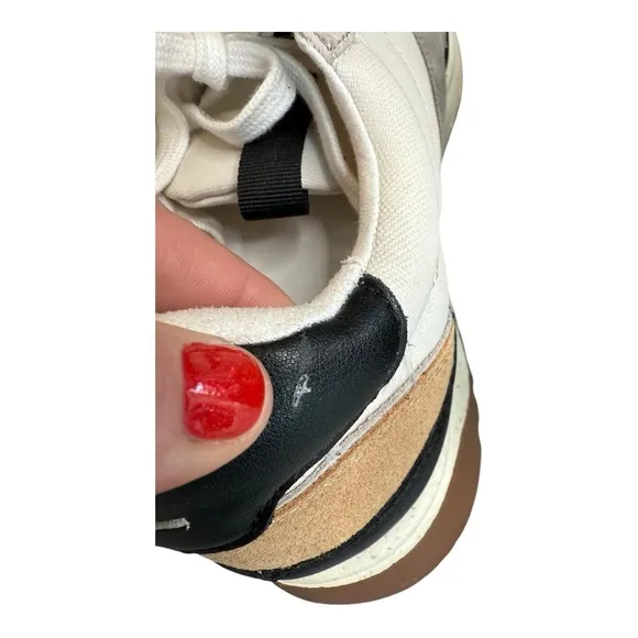 Madewell Mens Kickoff Trainer Sneakers in (Re)sourced Canvas and Suede Moon Rock