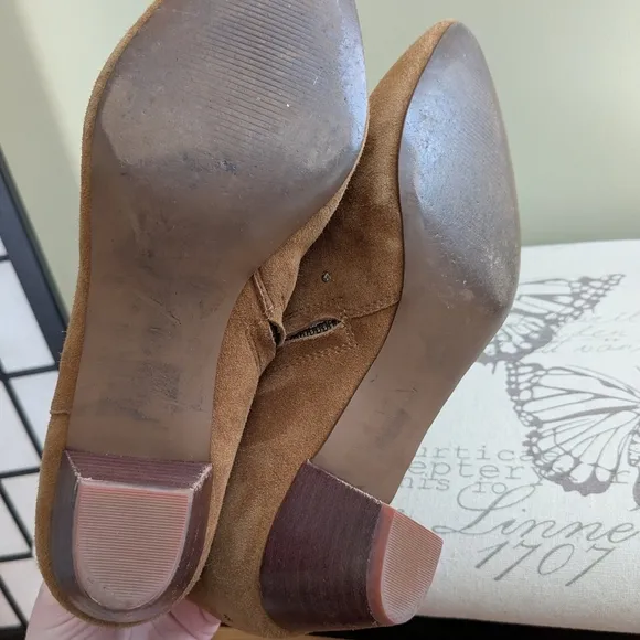 Madewell women's tan suede dot ankle boots booties leather heeled size 7