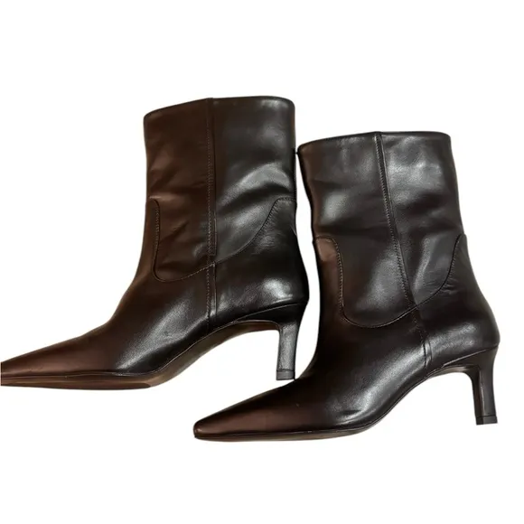 MANGO MGO Women's Kitten Heeled Black Leather Boots NWOT Size 36 (~5.5-6)