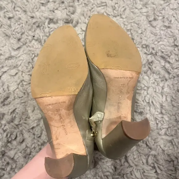 MANOLO BLAHNIK Gold Leather Heeled Ankle Boots Booties 6