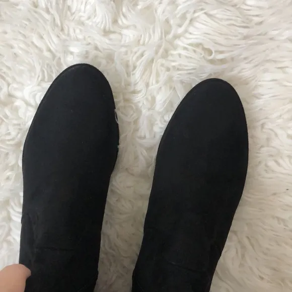MARC FISHER 8” Calf Black Flat Over the Knee Boots