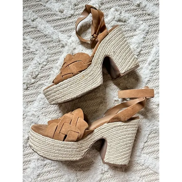 Marc Fisher LTD Oaten Espadrille Wedges Size 9.5