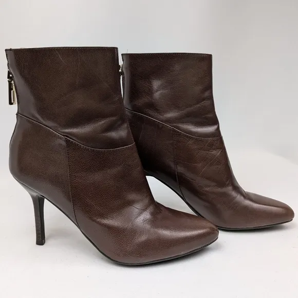 Marc Fisher Suggar Stiletto Heel Leather Boots Pointy Toe Back Zip Victorian 6.5