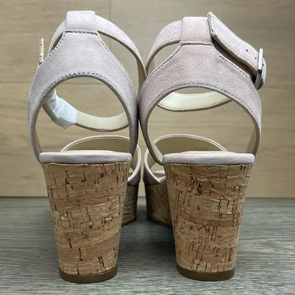Marc Fisher Womens Rillia Suede Open Toe Casual Platform Pink Sandals - Size 8