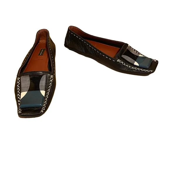 MARC JACOBS BLACK LEATHER DRIVING LOAFER SHOES WITH TEAL &amp; CREAM DECOR (36.5)