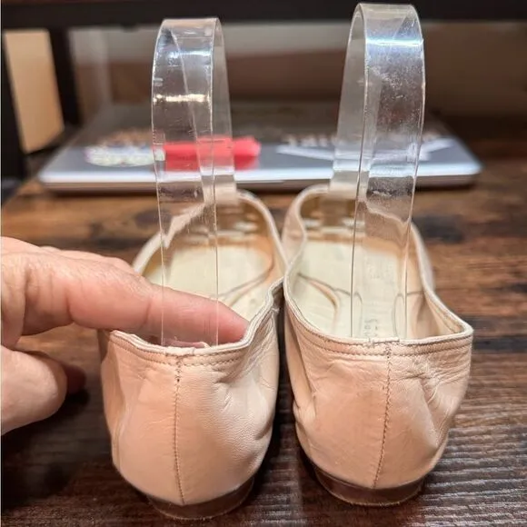 Marc Jacob’s Cream Leather Ballet Flats size 36.5 EU (6.5us)