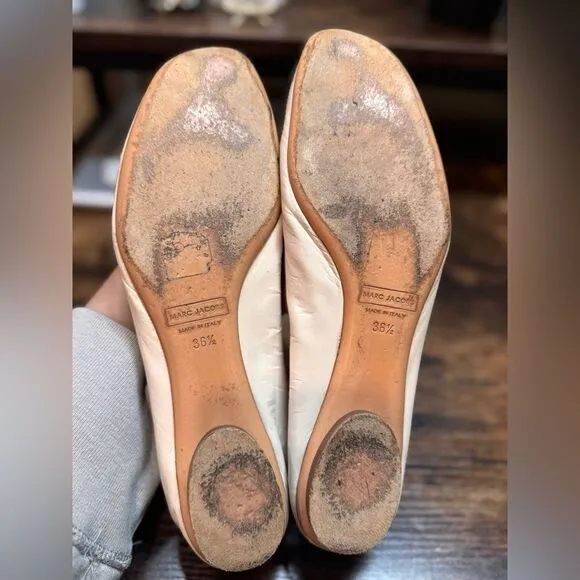 Marc Jacob’s Cream Leather Ballet Flats size 36.5 EU (6.5us)