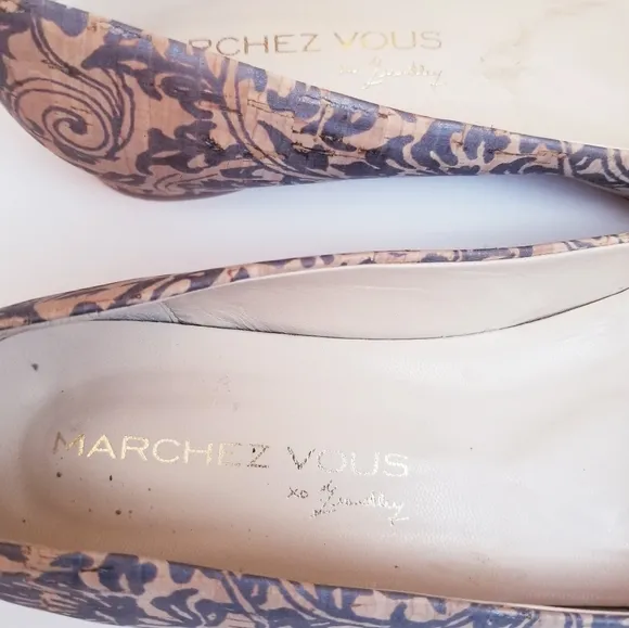 Marchez Vous Natural Cork Flats, Size