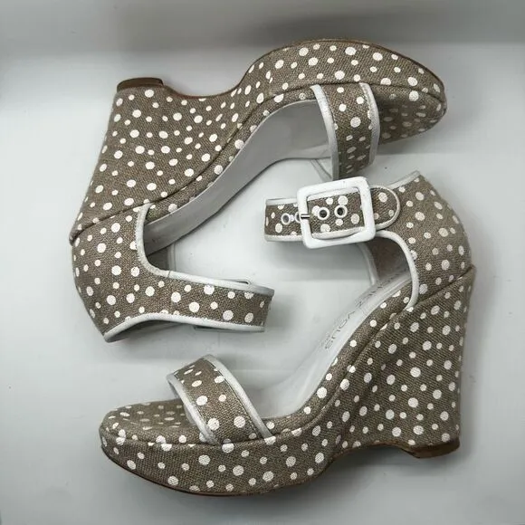 Marchez-Vous Claudette Wedges